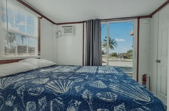 Old Wooden Bridge Resort & Marina