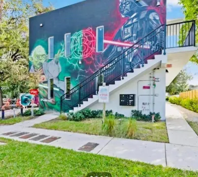 Atrium Hostel Design District Hotels near Phillip & Patricia Frost Museum of Science