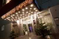 Hotel Boltzmann Hotels near Turkenschanzpark