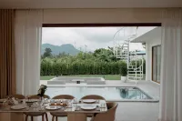 Villa Paramount 2 Hotels in Ban Na