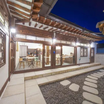 Naganjae Các khách sạn gần Phòng trưng bày nghệ thuật Honjasu Gallery