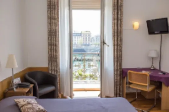 โรงแรมเดส์ตูแรลส์