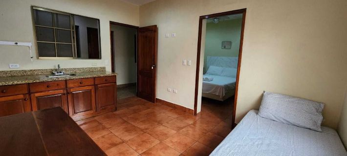 Casona Macondo Отели в г. Гранада