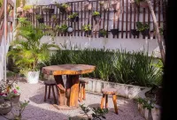 Hotel Pousada Brisa Do Morro Отели рядом с достопримечательностью «Calçadão de Ponta Negra - Natal RN»