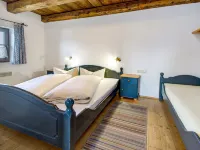 Chalet on Zettersfeld with Dolomite Views Hotels in Gemeinde Gaimberg