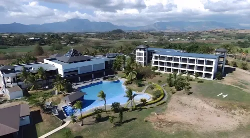 Nasau Resort & Villas Hotels in Nadi