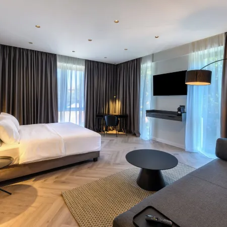 Luna Residence