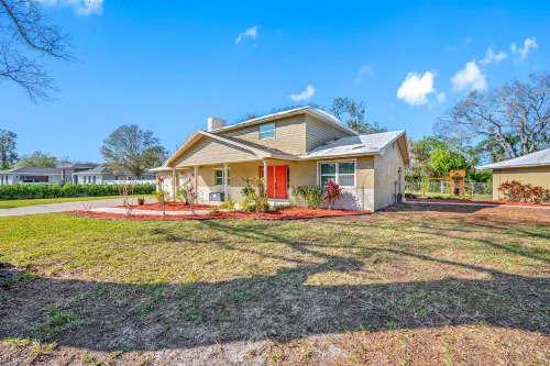 The Perfect Family Retreat w Pool and Games Hotels in Westchase