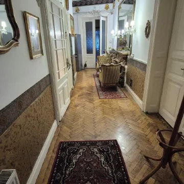 Imre Guest House