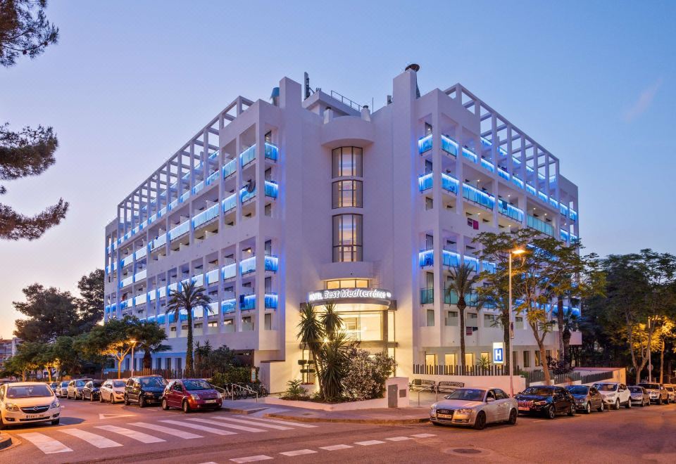 hotel overview picture