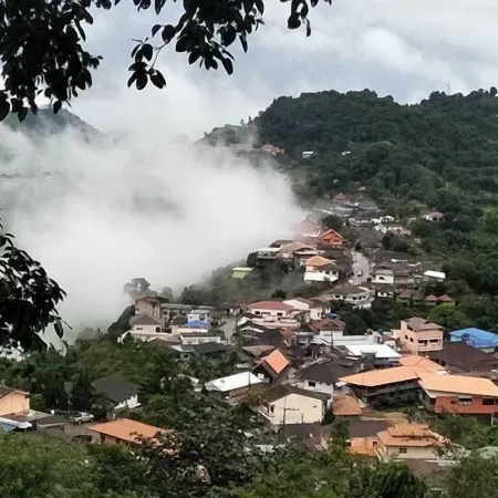 BAAN RUAM CHA RESLOET
