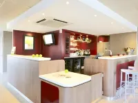 奧克斯爾莫內託康鉑飯店