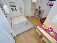 Guverna New City Accommodation Hotels in Zadar