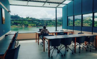 Viajero Guatapé Hostel & Lake Club