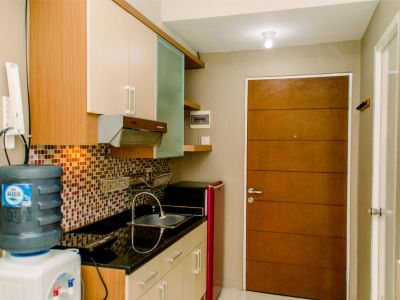 Comfy and Warm Studio at Taman Melati Margonda Apartment by Travelio