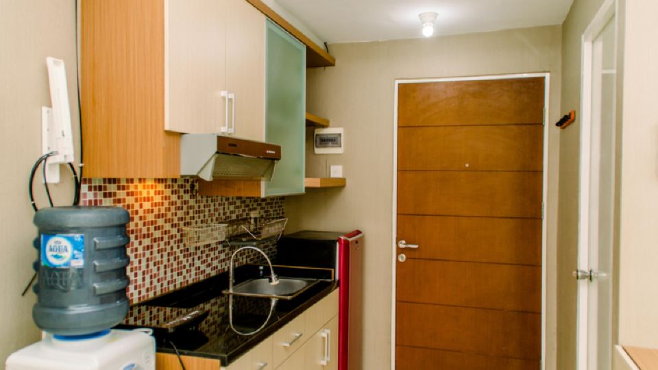 Comfy and Warm Studio at Taman Melati Margonda Apartment by Travelio