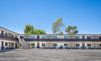 California Inn