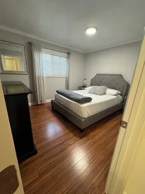 Beautiful Home in The Heart of Silicon Valley. Great location! Hotels near Los Gatos Creek Trail