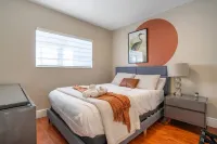 Charming Miami Oasis, 4-bedroom house with Pool and Arcade