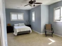 Gorgeous Executive home - 4-BR 3.5 Ba, WiFi in Encinitas Ranch, close to beach