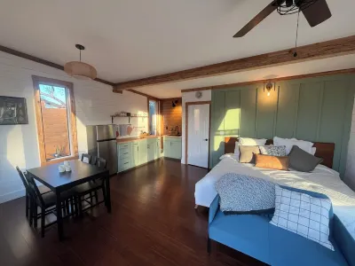 Cedar Haus on small farm near downtown
