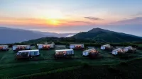 The Glamping Hakonejukkokutouge Hotels in Kannami