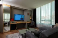 Brand Business Hotel