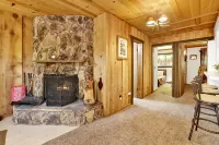 Holmes Away From Home #2485 Hotels in Sugarloaf