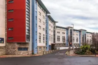 Student Only Pittodrie Street - 2-Star