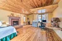 NEW! White Mountains View Escape