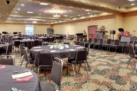 Cobblestone Hotel & Suites - Broken Bow