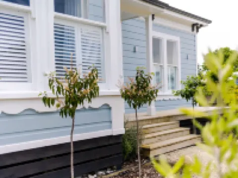 2024 Bach of the Year Property Fully renovated villa in heart of Greytown Hotels in Greytown