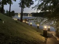 2B/2B Lake View Condo