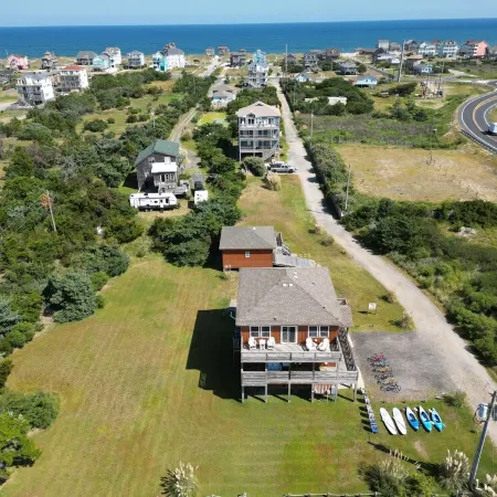 Obx Beach House + Bikes-Paddle Boards-Kayaks-Beach Chairs-Great Fishing!