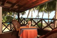 Peaceful position with a 13meter fresh water swimming pool