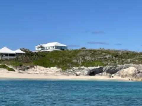 Bahamian Rhapsody.. 2026 Booking Promo! Plus, Catered Dinner from Best-Mackeys! Hotels in Elbow Cay