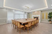 The President MansionLuxurious Family Retreat - 1.5 Miles to Beach