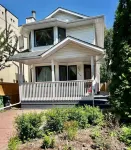 CRESCENT HEIGHTS MAJESTY BMO Centre 주변 호텔