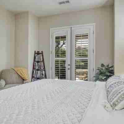 Trilogy (55+)Spacious, Open and Private Home (30+days) Rooms