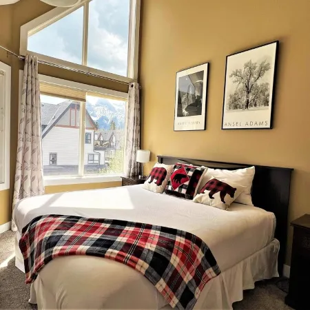 Spectacular Mountain Views! Unique & Rare End Unit 2 Storey Condo + 2 balconies!