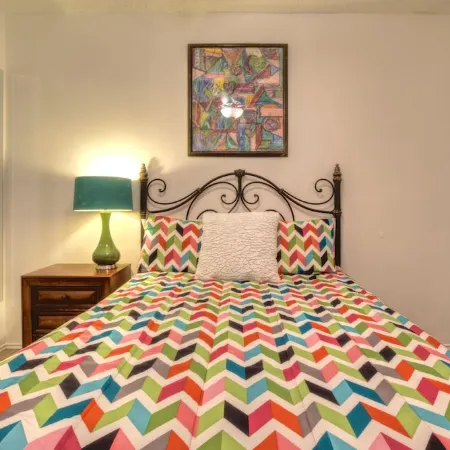 Updated Single Story Comal River Condo with Pool-Walk to Downtown NB