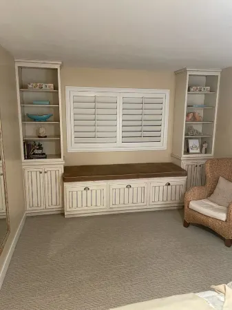 Beachy Home in Provo. Large deck with builtin hot tub, Fire pit, Palapa