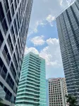 Serene Makati Escape Air Residences One BR+ Pool, Gym, Eat 300 MB 2320