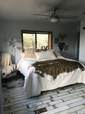 Interior Designer Farm-Style Accommodations in the Pines 야바파이 칼리지 프레스컷 캠퍼스 주변 호텔