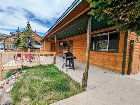 Lakeside lodging, fishing and recreation.