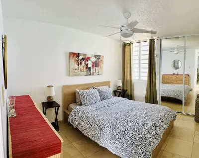 Relax in this comfortable apartment with Oceanview on the 21st floor