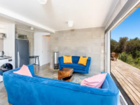 Secluded Haven with Stunning Hokianga Harbour Views Hotels in Ōmāpere