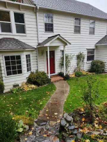 Historic1939 home in Quincy 5 beds, 2.5 baths