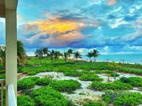 Oceanfront 2Bed Condo
