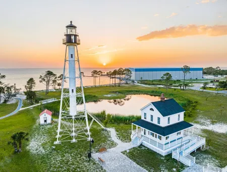 Rare find! Discounted 2024 Rates, Cape San Blas!Contact host for details!